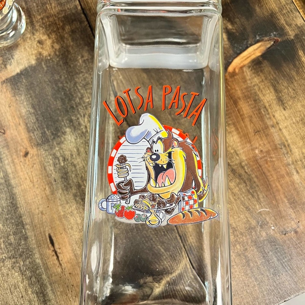 Rare Vintage Taz Looney Tunes Pasta Glass Container